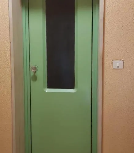 Oda ve Kahvaltı Iride